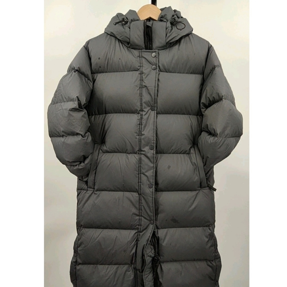 Quince Long Gray Puffer Jacket - Picture 4 of 5
